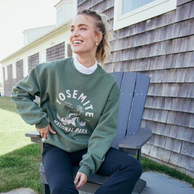 Graphic Sweaters & Sweatshirts