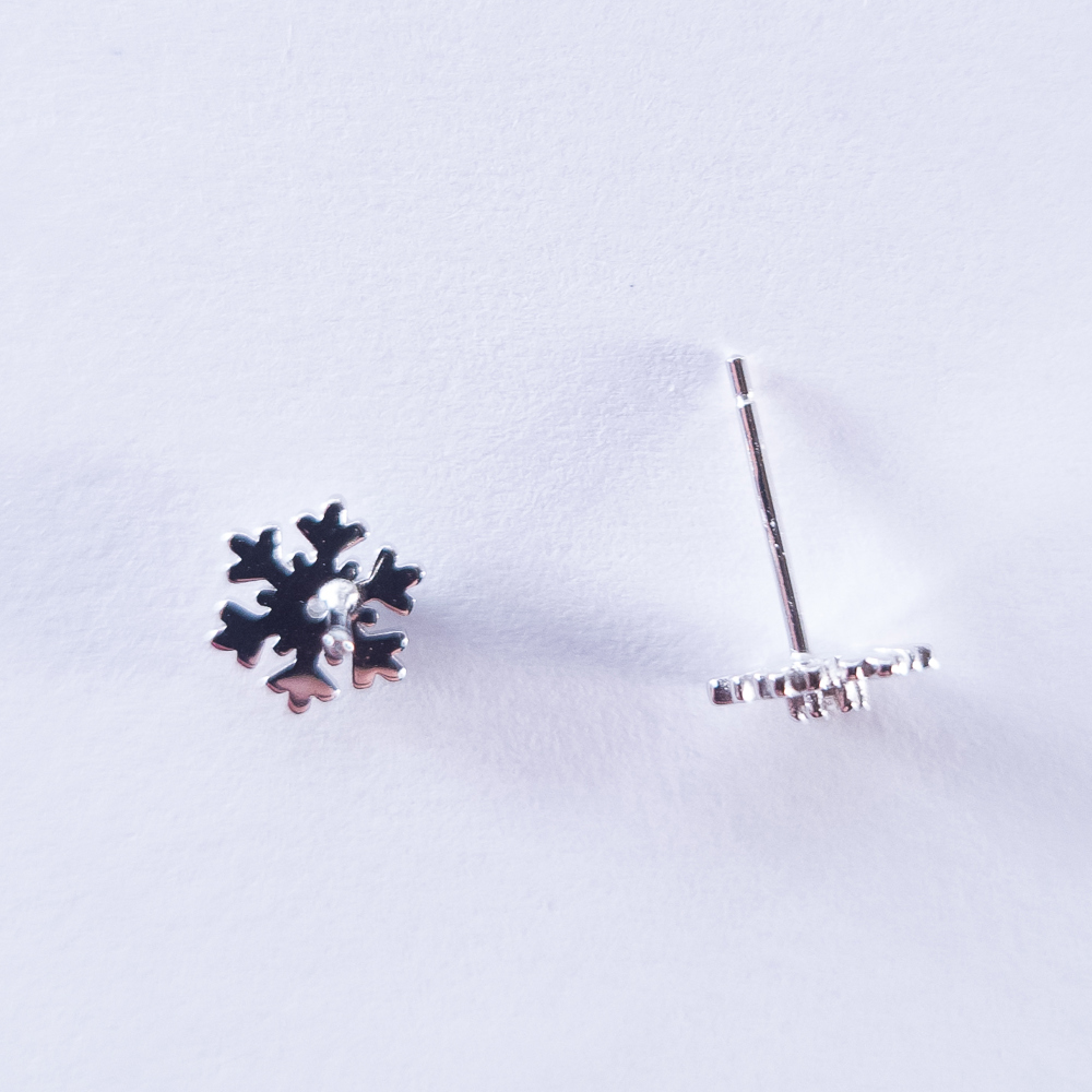 18 K Gold plated Sterling Silver Snowflake Studs