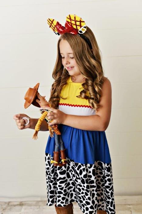 Toy Collection Character Dresses