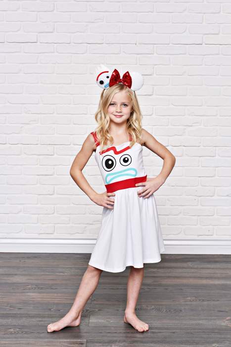 Toy Collection Character Dresses