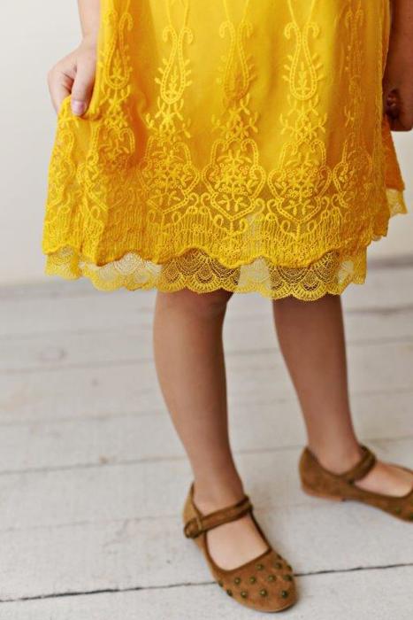 Lace Dresses