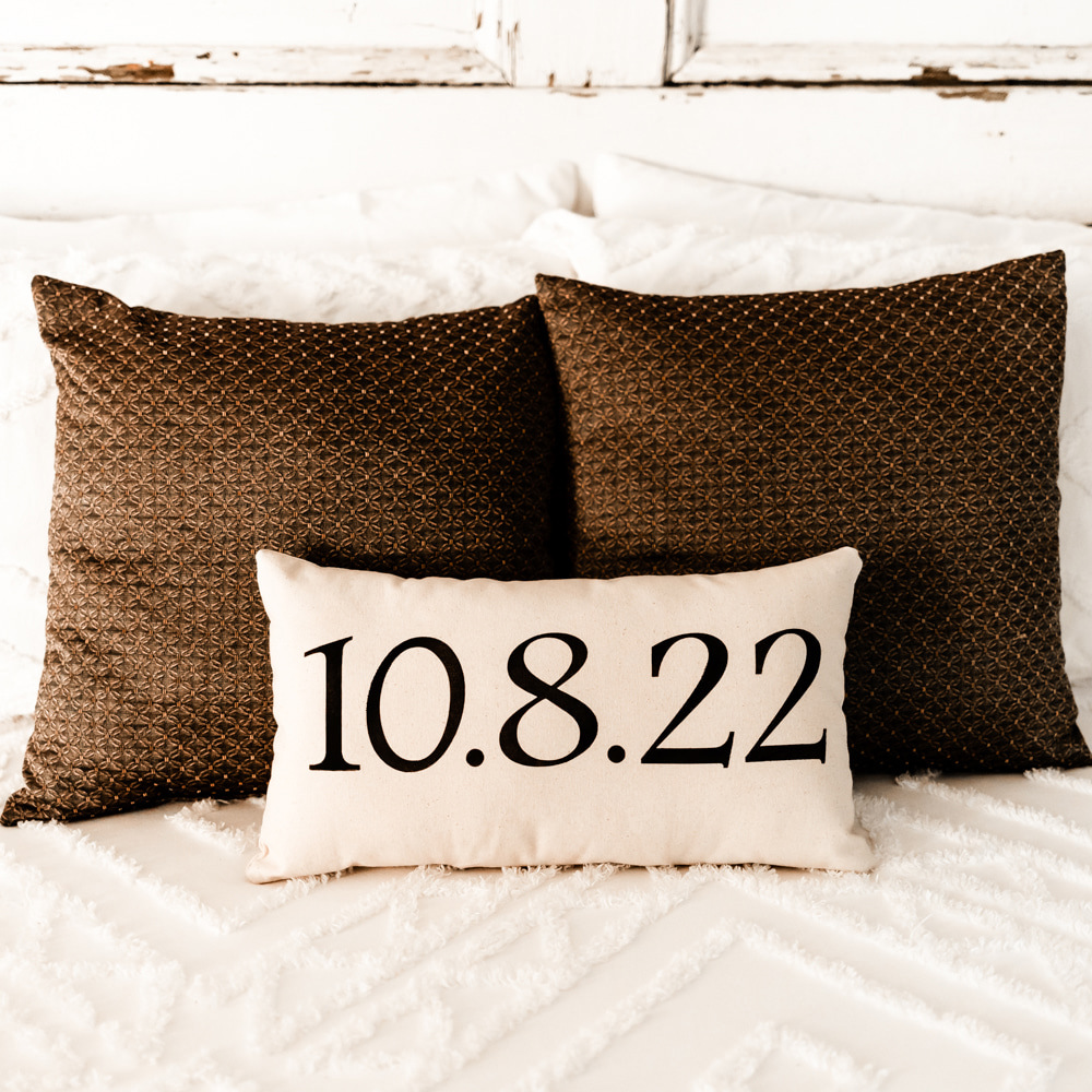 Special Date Pillow, Personalized Wedding Pillow, Wedding Date, Wedding Gift for Couple