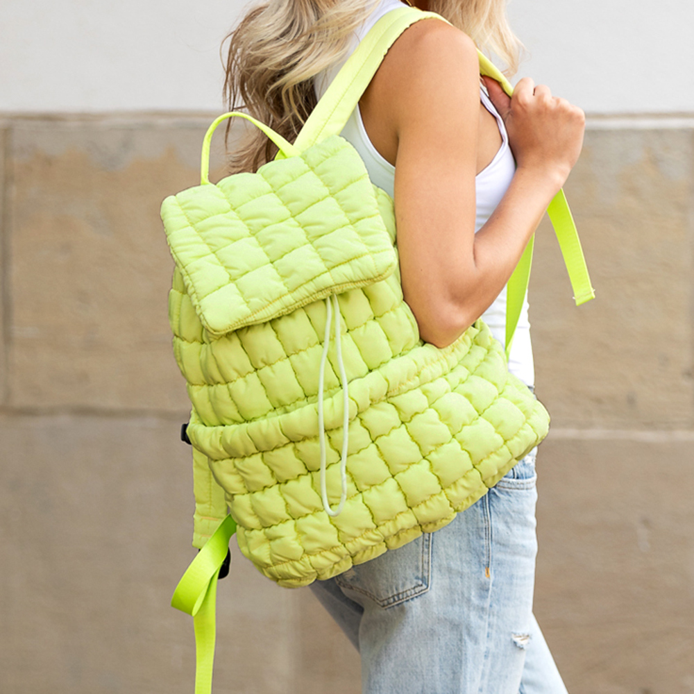 Stevie Quilted Puffer Backpack | AILI'S CORNER