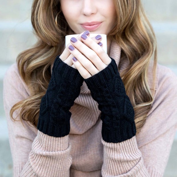 Cable Knit Short Handwarmers | AILI'S CORNER