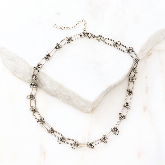 18K STAINLESS STEEL BARBED WIRE CHAIN NECKLACE | AILI'S CORNER