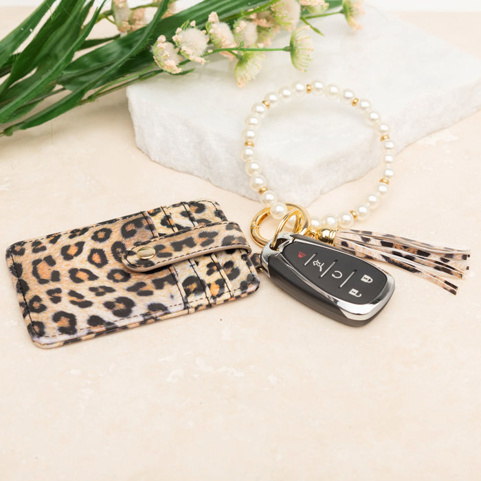 Pearl Key Ring Wallet Bracelet | AILI'S CORNER