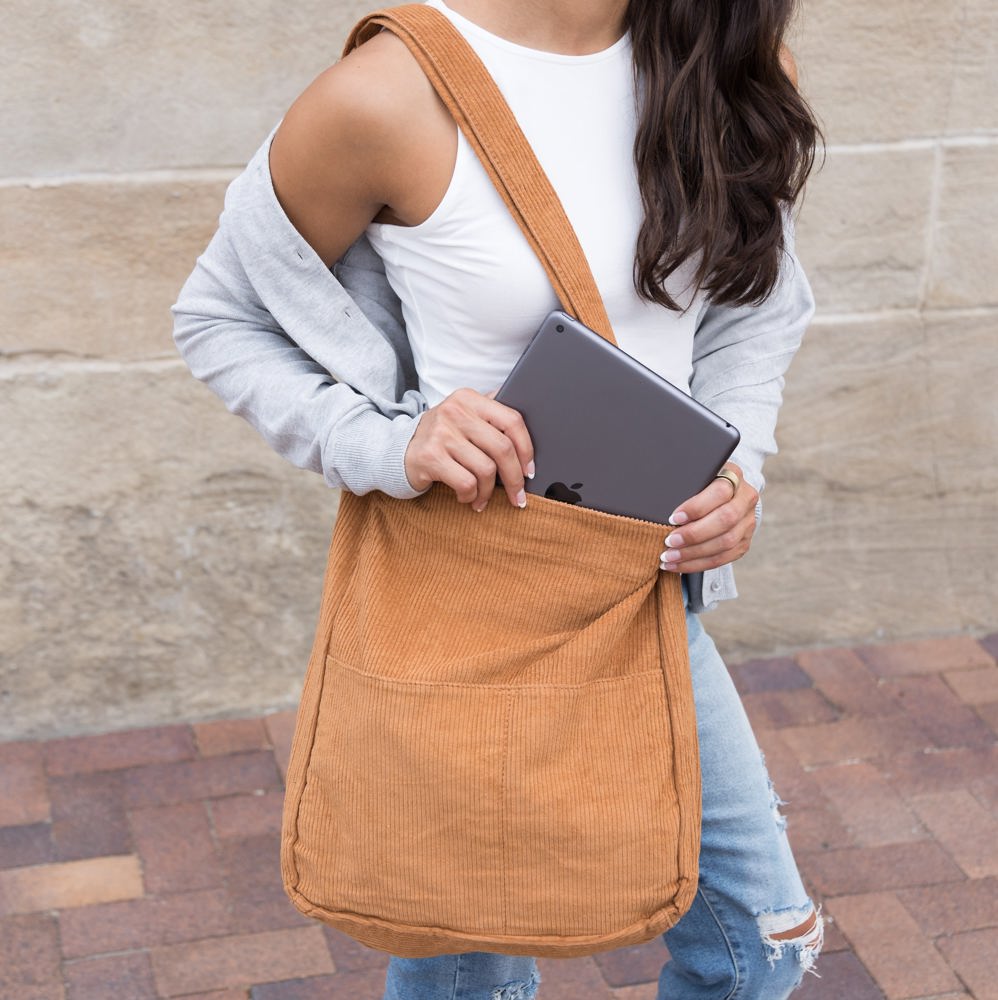 Corduroy Messenger Bag | AILI'S CORNER