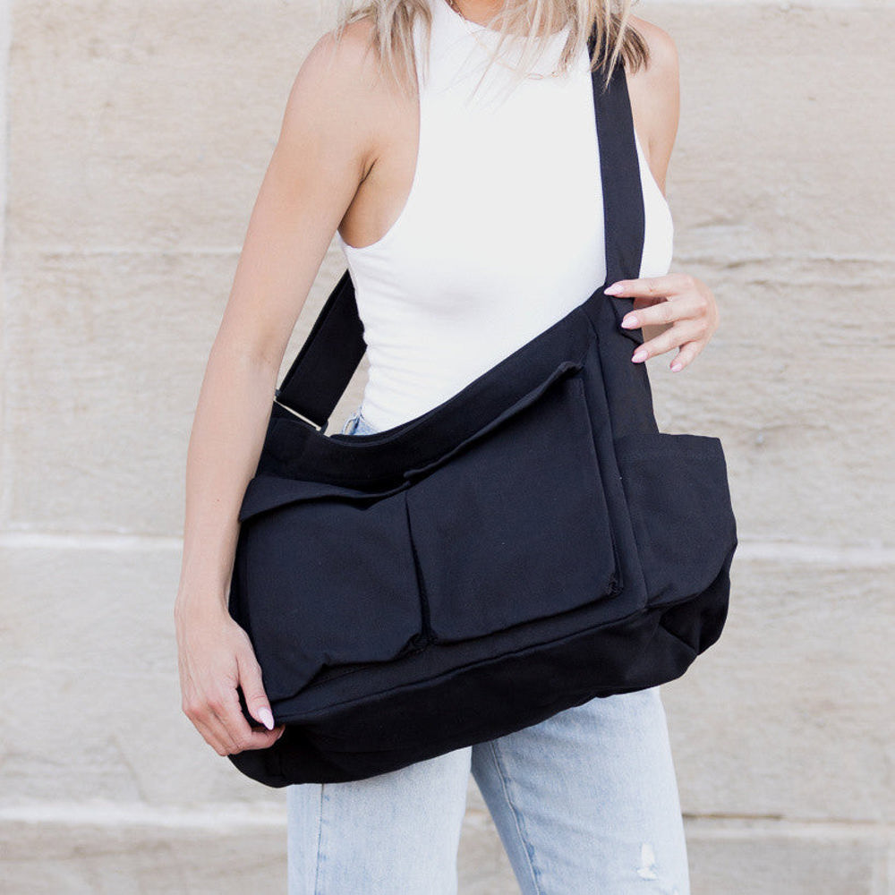 Nova Oversize Canvas Messenger Bag | AILI'S CORNER