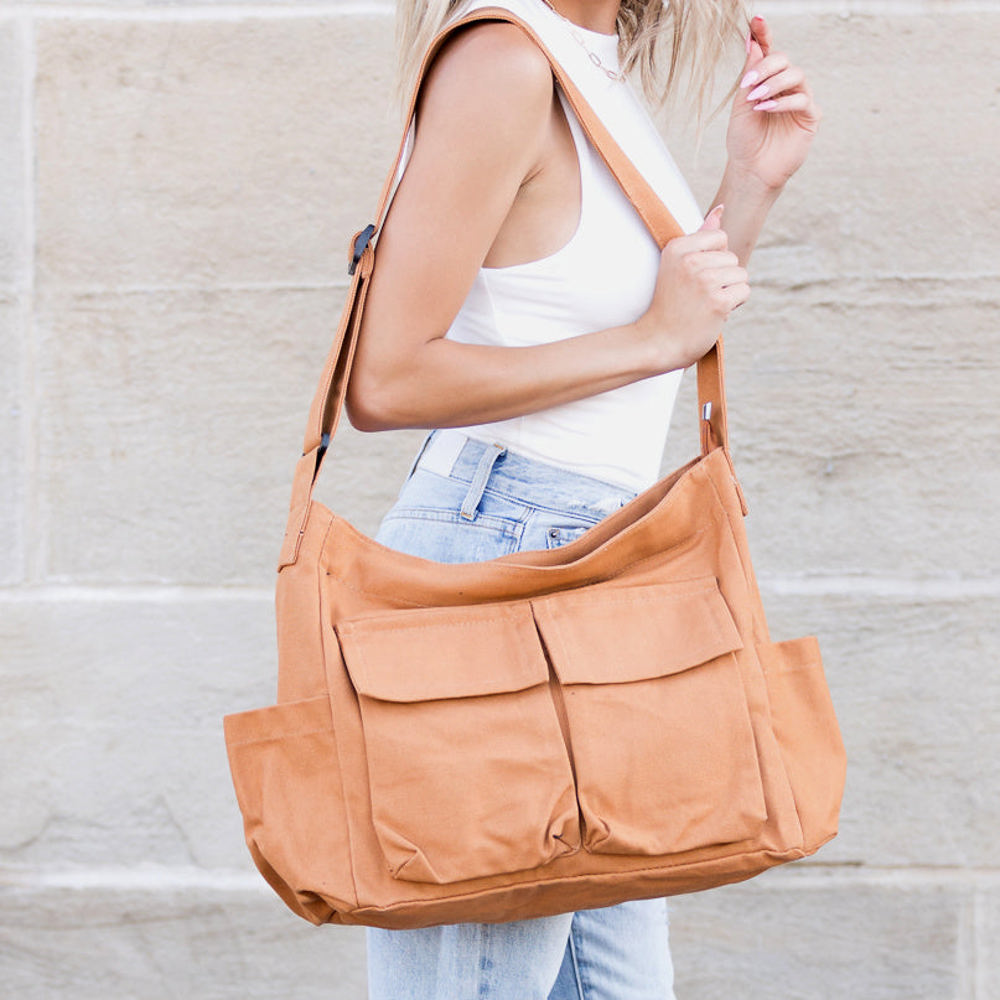 Nova Oversize Canvas Messenger Bag | AILI'S CORNER