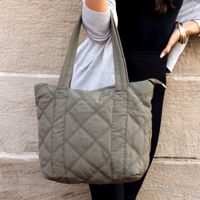 Quilted Tote | AILI'S CORNER