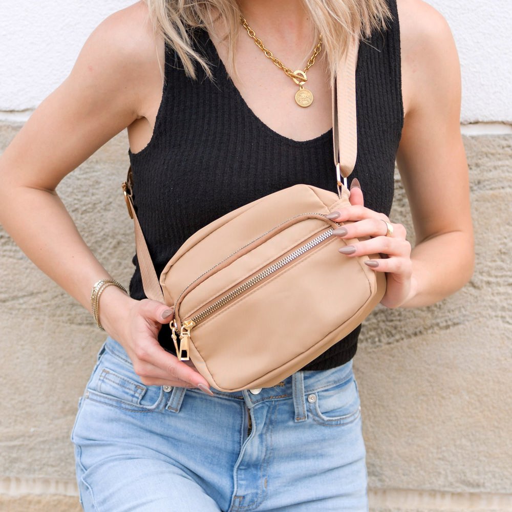 Take Your Shot Camera Crossbody | AILI'S CORNER