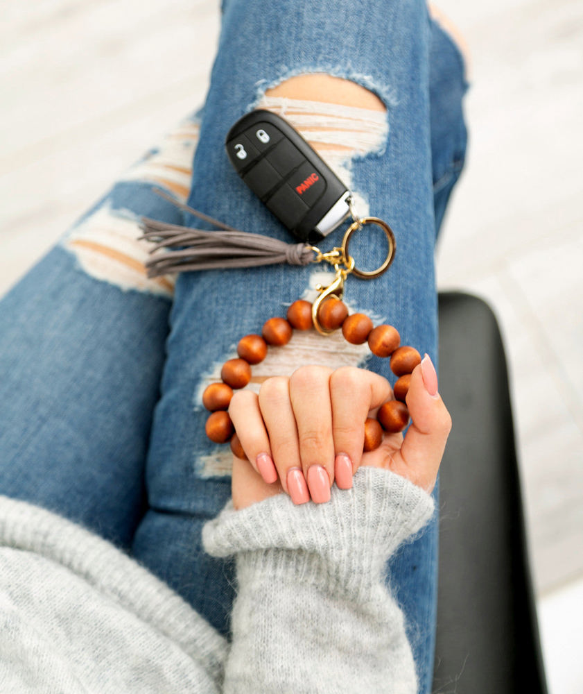 Wooden Key Ring Bracelet | AILI'S CORNER