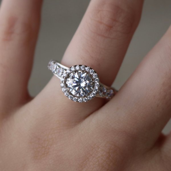 Sterling Silver 1.2CT Moissanite Engagement Ring