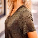 Small Gold Amaryllis Tee (Shimmer)