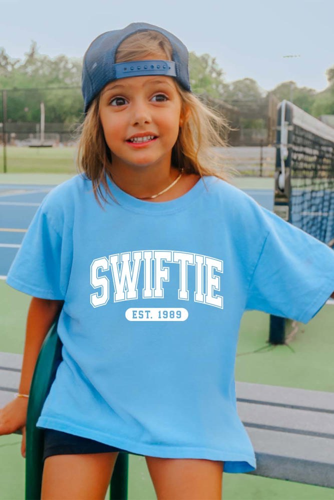 1989 Swiftie Youth Graphic Tee