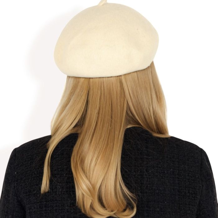 Women'sClassic Wool Beret Hat with Adjustable Inner Band and Timeless Parisian Style