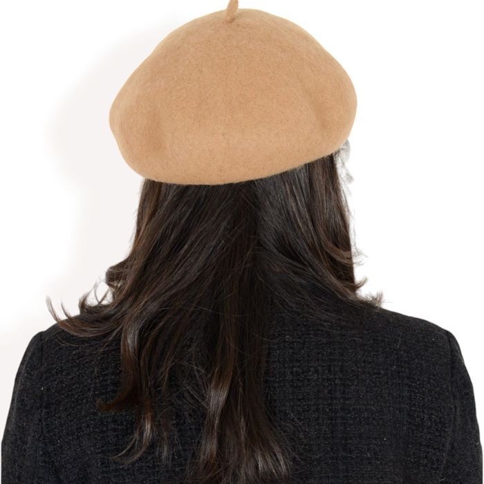 Women'sClassic Wool Beret Hat with Adjustable Inner Band and Timeless Parisian Style