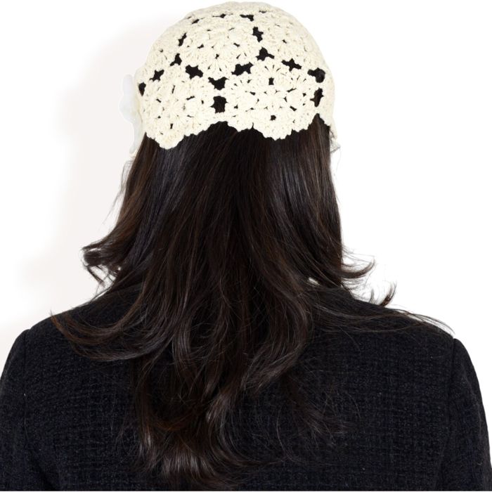 Women's Handmade Crochet Lace Cap with Floral Appliques and Elegant Vintage-Inspired Design