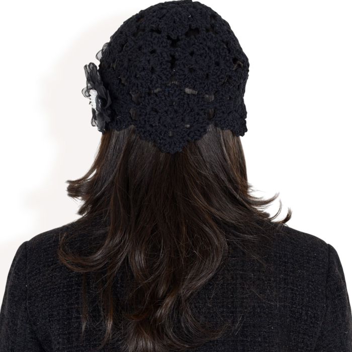 Women's Handmade Crochet Lace Cap with Floral Appliques and Elegant Vintage-Inspired Design