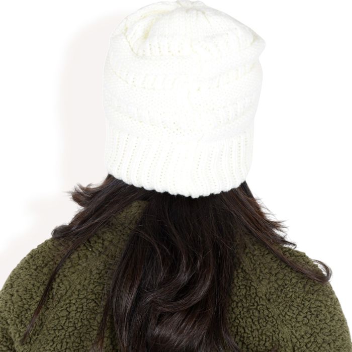 Women's Satin-Lined Knit Beanie for Hair Protection and Moisture Retention in a Cozy Slouch Design