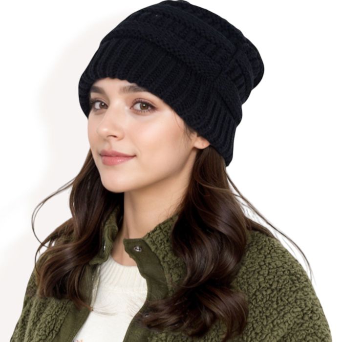 Women's Satin-Lined Knit Beanie for Hair Protection and Moisture Retention in a Cozy Slouch Design