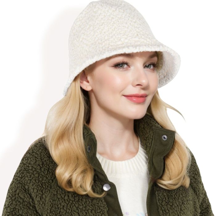 Women's High Pile Fleece Bucket Hat with Soft Textured Fabric and Modern Casual Design