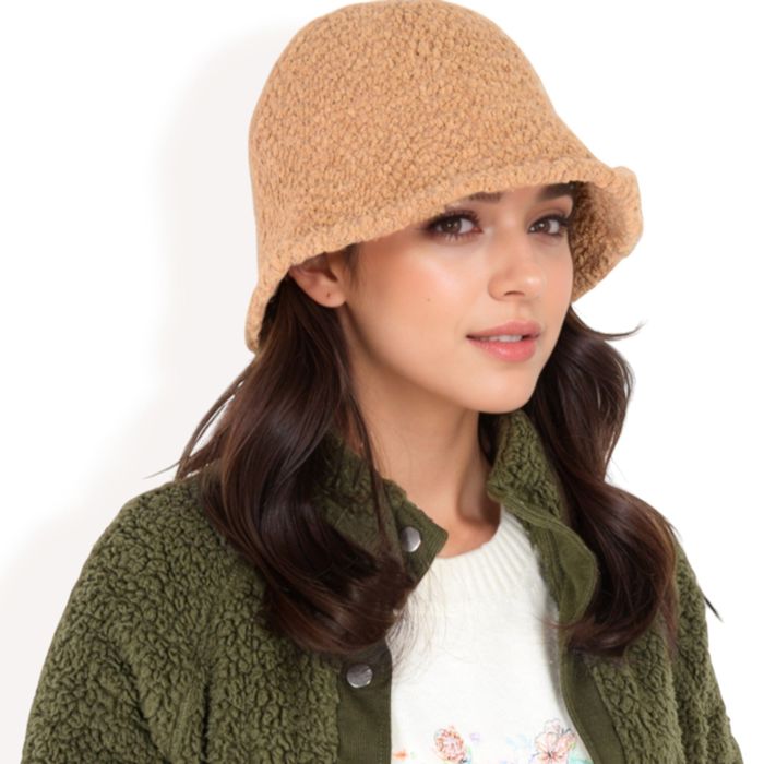 Women's High Pile Fleece Bucket Hat with Soft Textured Fabric and Modern Casual Design