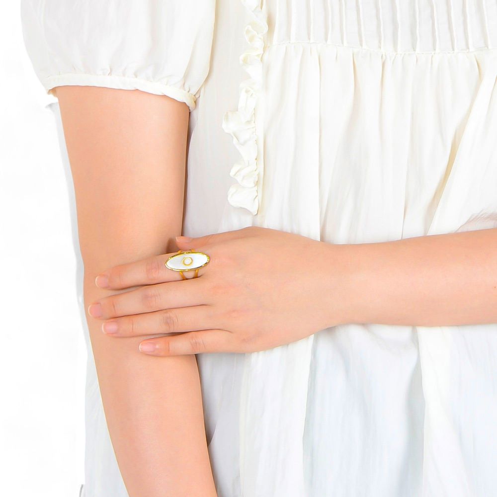 Wide Statement Ring Gold Tone with Round Stone Marble-Like Stone and Textured Details