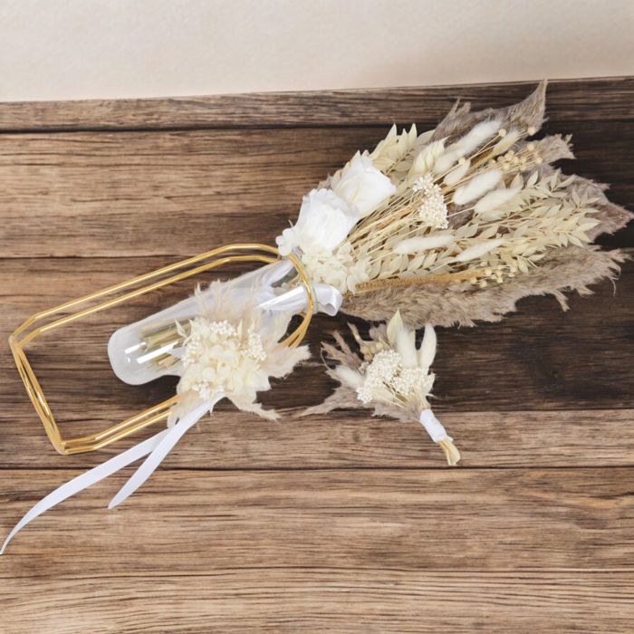 Decorative Mixed Dried Flower Bouquet with Elegant Accents for Home Decoration and Events, 17 Inches