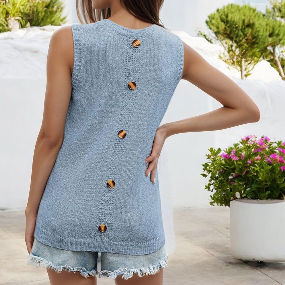 Sleeveless Knit Top with Front Pocket Detail