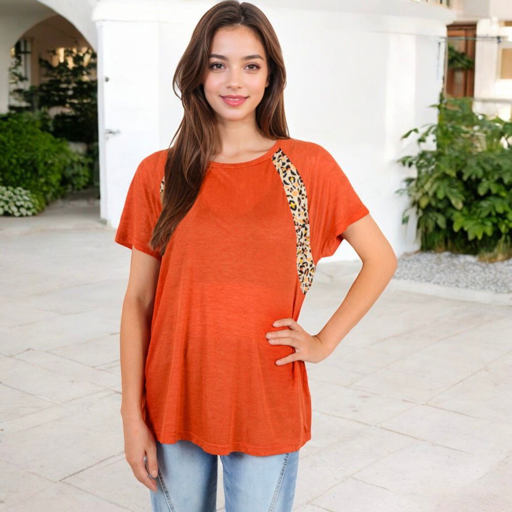 Short Sleeve Casual T-Shirt with Leopard Print Accents and Raglan Sleeves for Everyday Wear