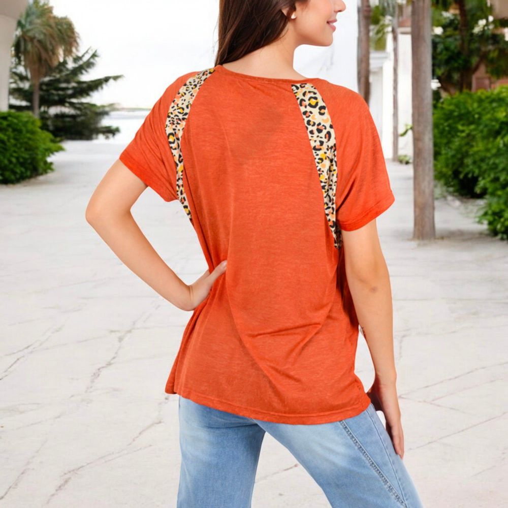 Short Sleeve Casual T-Shirt with Leopard Print Accents and Raglan Sleeves for Everyday Wear