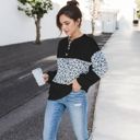 Black Large Leopard Print Pullover Sweatshirt with Long Sleeves and Ribbed Cuffs