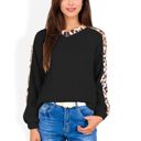 Black Large Waffle Knit Top with Leopard Print Contrast and V-Neck Detail