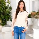 White Medium Waffle Knit Top with Leopard Print Contrast and V-Neck Detail