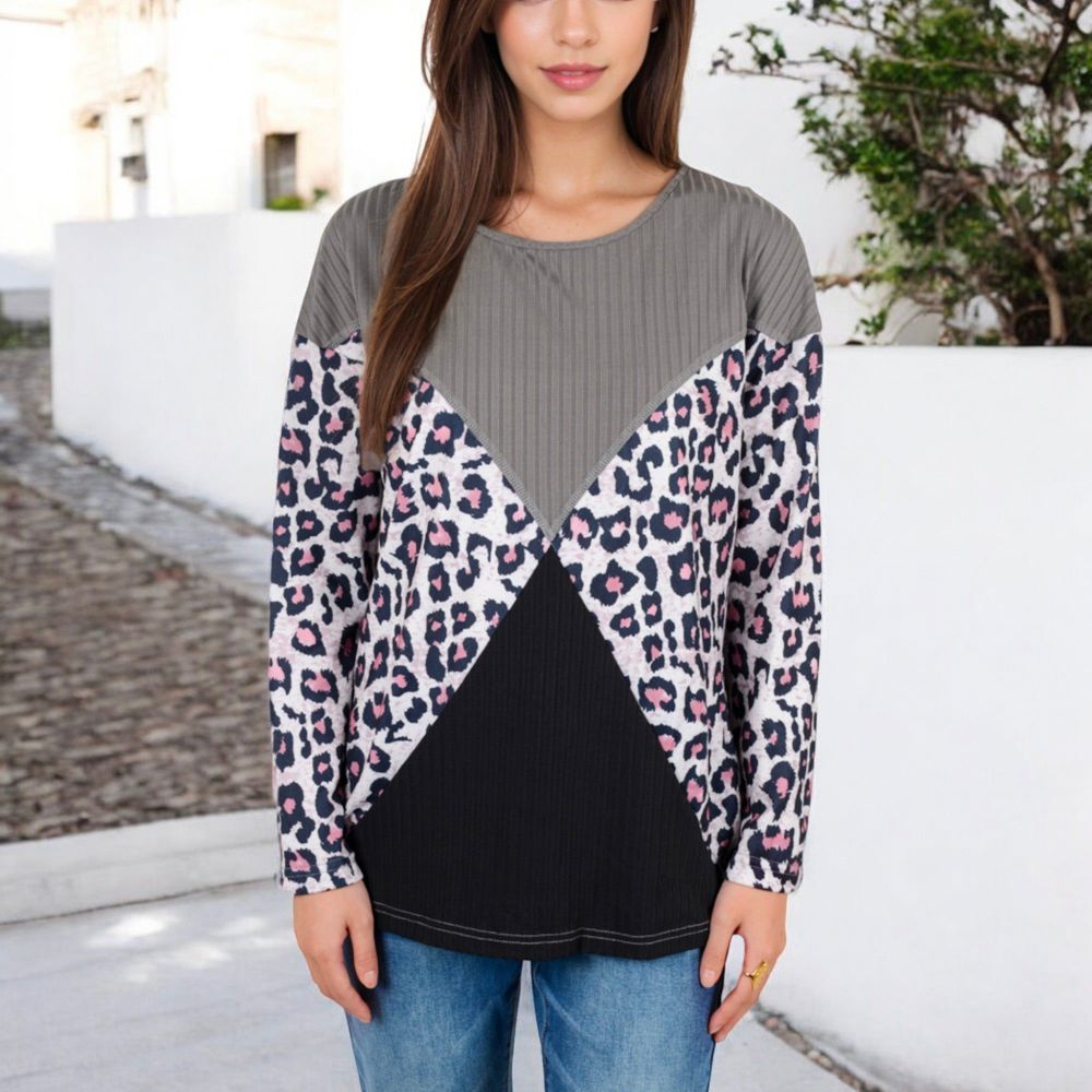 Long Sleeve Ribbed Knit Top with Leopard Print Contrast and V-Cut Design