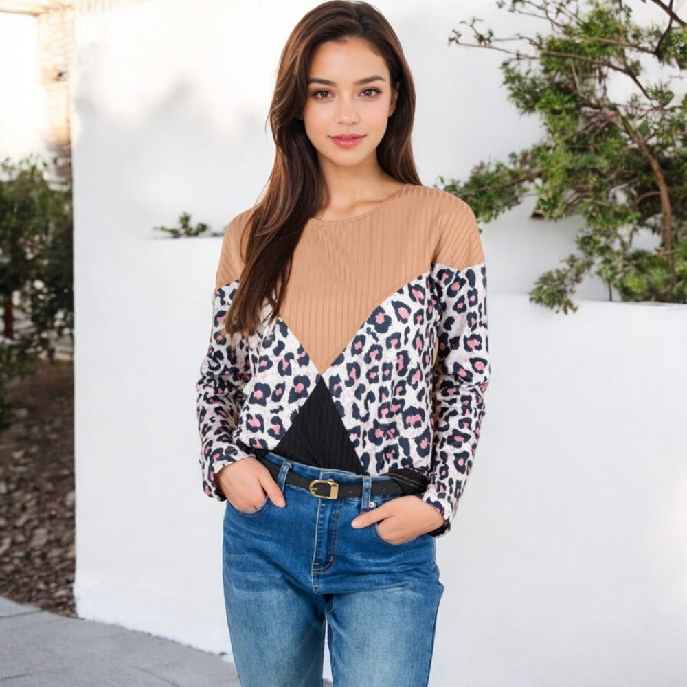 Long Sleeve Ribbed Knit Top with Leopard Print Contrast and V-Cut Design