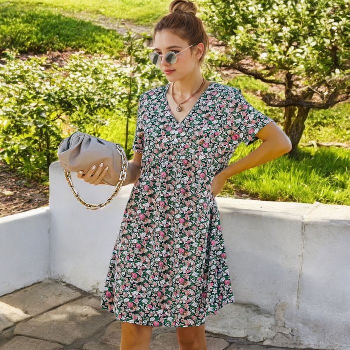 Short Sleeve V-Neck Floral Print Swing Dress with Relaxed Fit