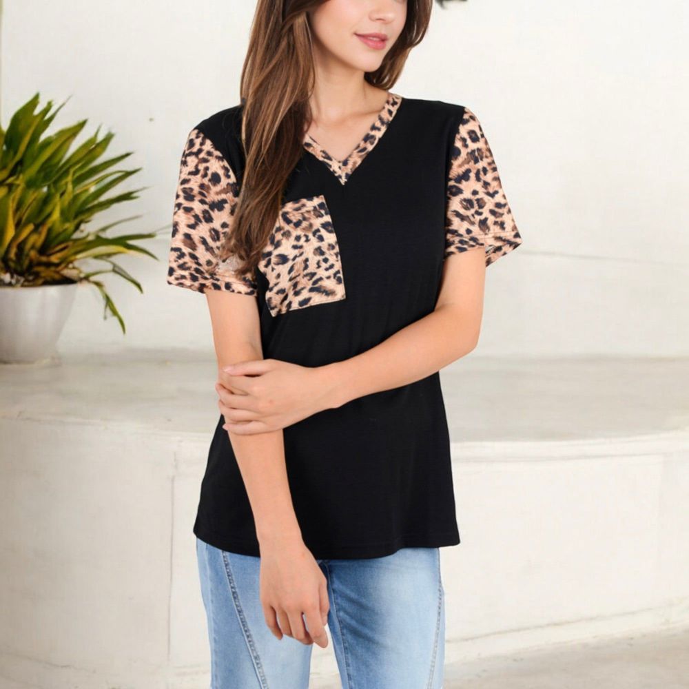 V-Neck Leopard Print Pocket Tee with Contrast Sleeves Casual Relaxed Fit for Everyday Comfort