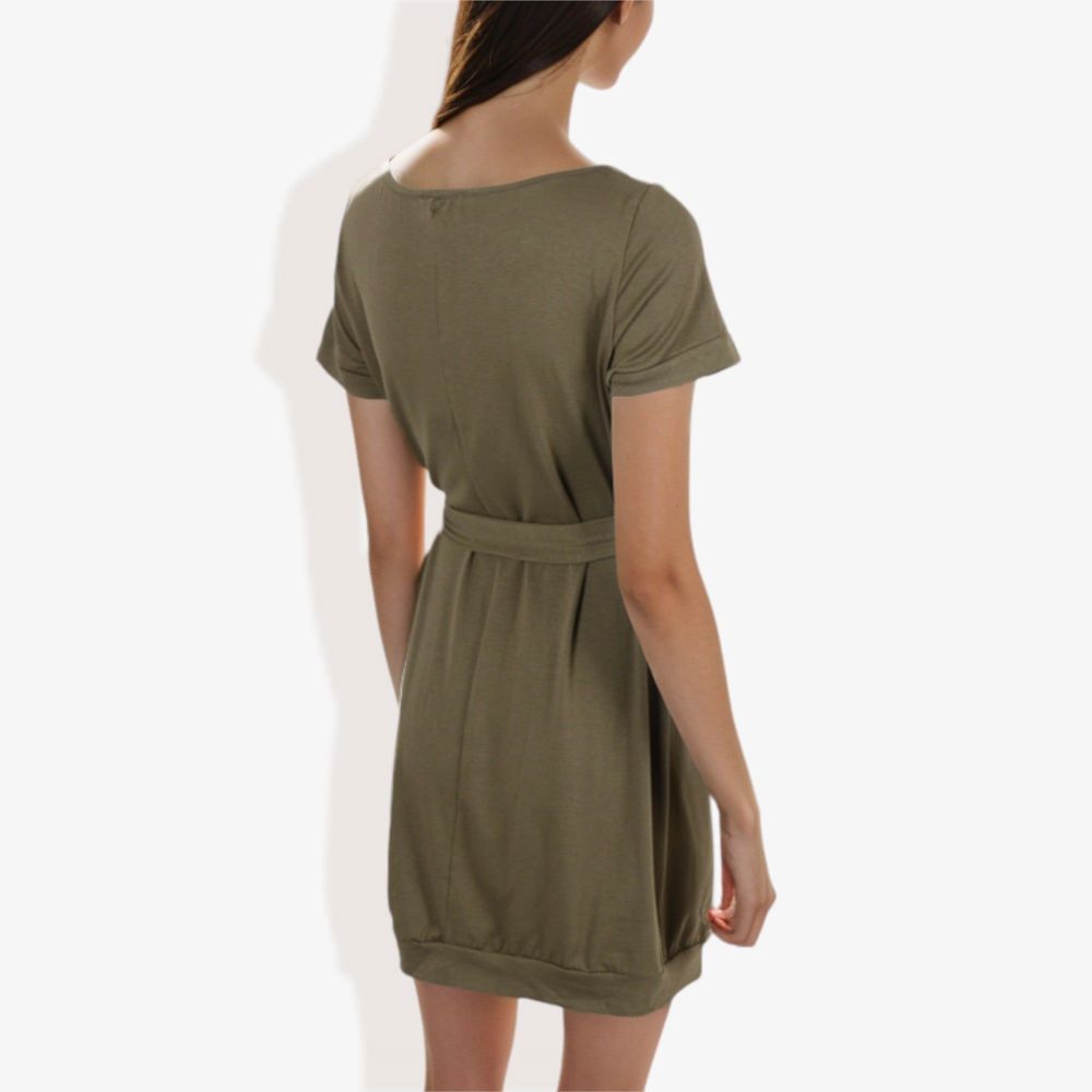 Short Sleeve Casual Dress with Waist Tie Comfortable and Versatile Design Perfect for Everyday Wear