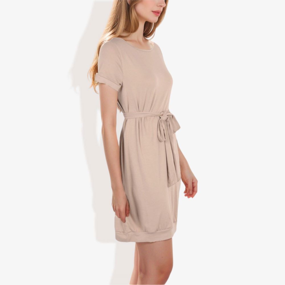 Short Sleeve Casual Dress with Waist Tie Comfortable and Versatile Design Perfect for Everyday Wear