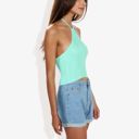 Green Large Ribbed Halter Neck Tank Top with Slim Fit and Comfortable Stretch for Casual Summer Outfits