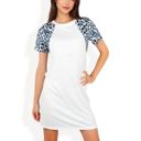  Short Sleeve Leopard Print Raglan T-Shirt Dress with Relaxed Fit for Casual Everyday Wear