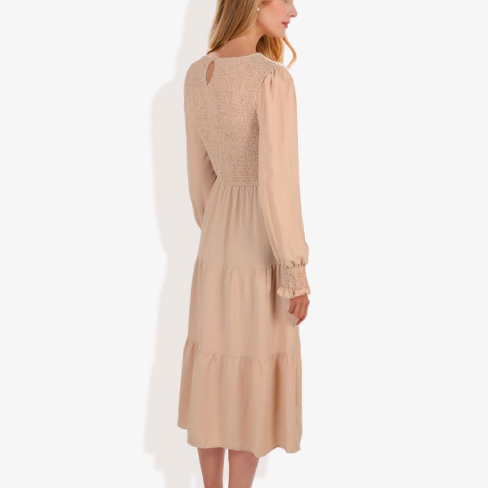 Long Sleeve Smocked Maxi Dress with Tiered Skirt and Elegant Crew Neck Design for Stylish Casual Wear