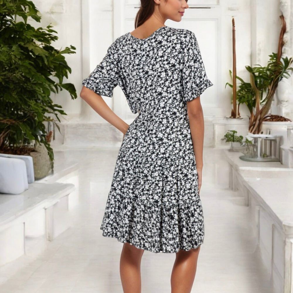 V-Neck Floral Print Ruffle Hem Dress with Short Sleeves