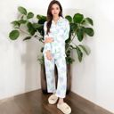 White Large Women's Floral Print 2-Piece Pajama Set with Long Sleeve Button-Up Top and Relaxed Fit Pants