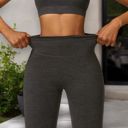 Black Medium Women's High Waist Seamless Leggings with Back Pocket Detail