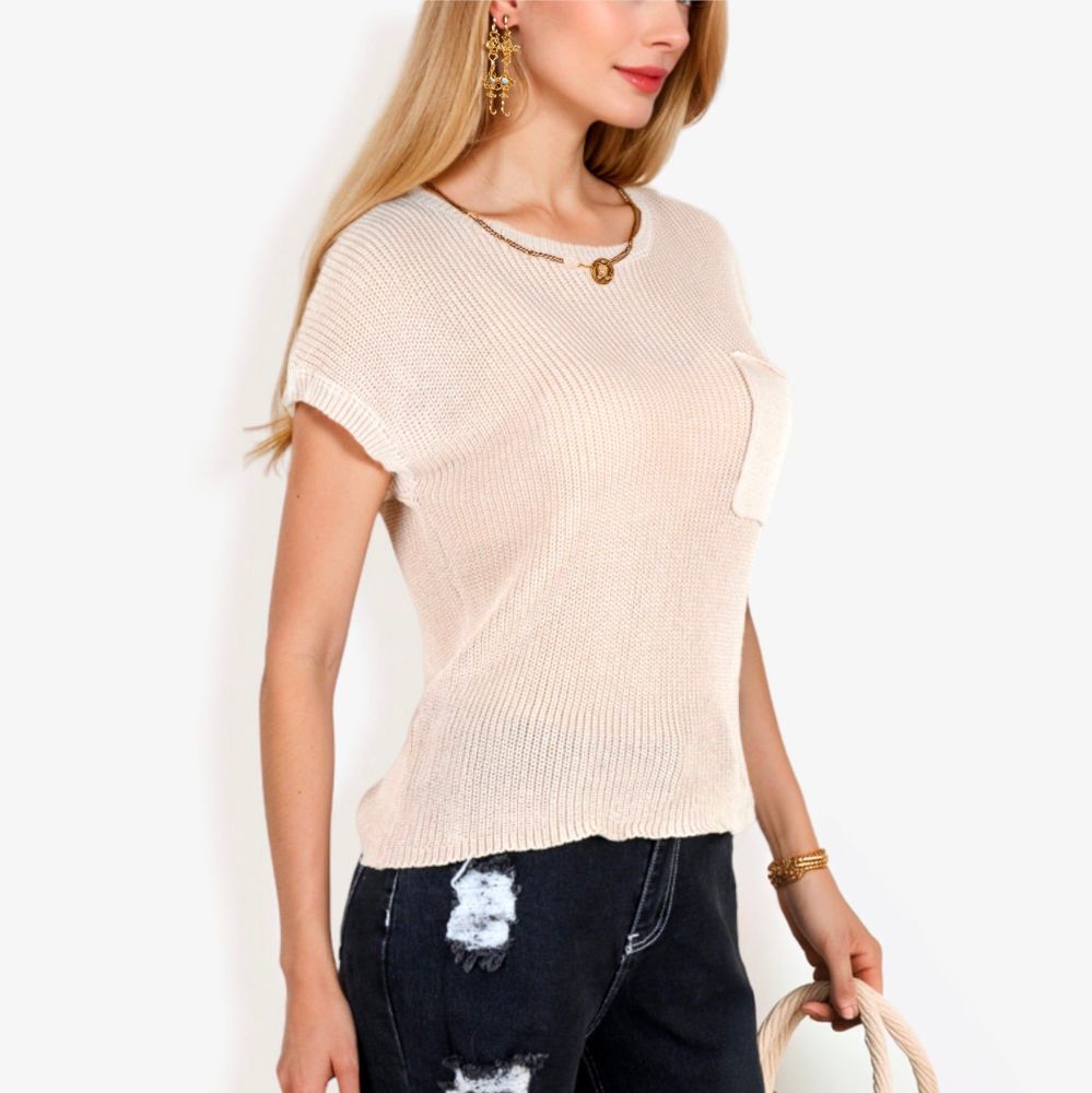 Sleeveless Knit Top with Ribbed Texture and Front Patch Pocket