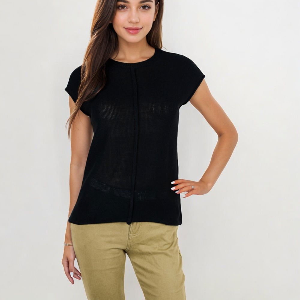 Sleeveless Knit Top With Seam Front Detail