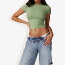 Green Large Short Sleeve Crop Top with Stretch Fit and Crew Neck Design